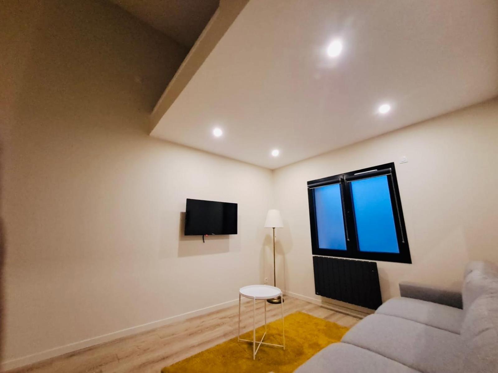 Cosy Metro 14 Paris Appartement